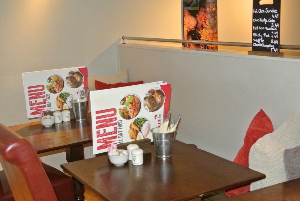 The Ballinluig Inn Pitlochry Ngoại thất bức ảnh