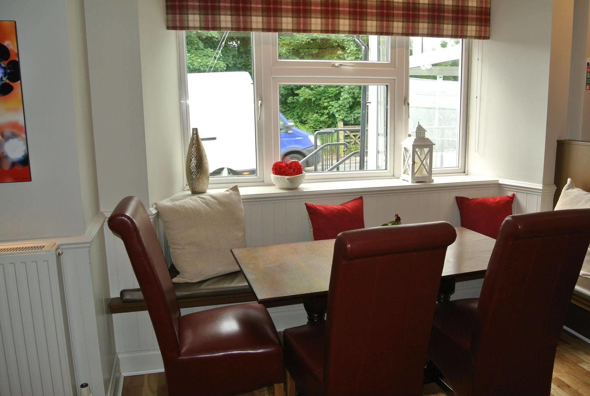 The Ballinluig Inn Pitlochry Ngoại thất bức ảnh